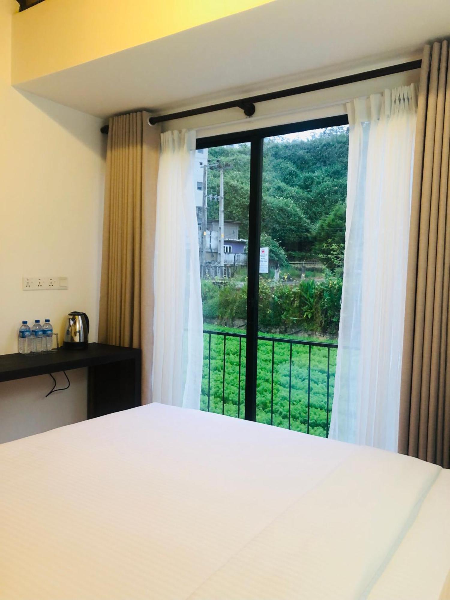 Hotel R21 Nuwara Eliya Exterior foto